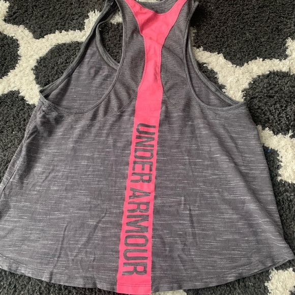 Women’s size M/L Under Armour tank top - Picture 5 of 5
